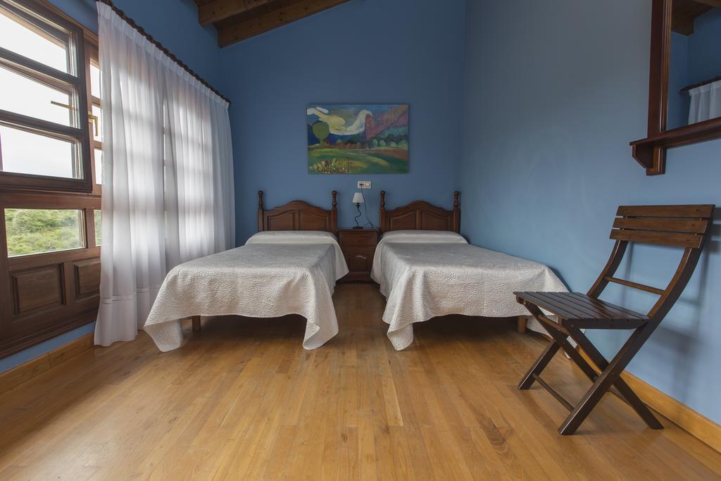 Casas Rurales Playa De Guadamia Llames de Pria Ngoại thất bức ảnh